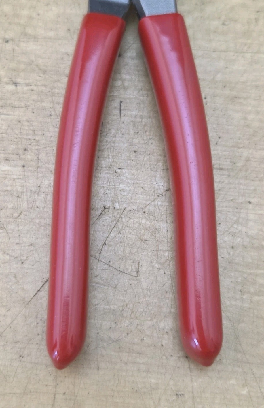 Wilde G262NP – 6-1/2″ Long Soft Grip Slip Joint Pliers- Like New