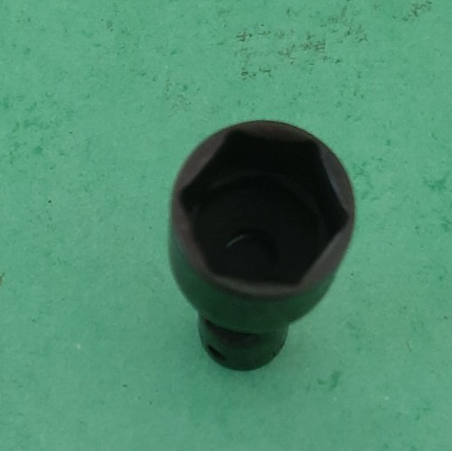 Snap-on 1/4″ Drive 9/16″ 6pt Point Swivel Socket GTMUS181 Industrial Finish