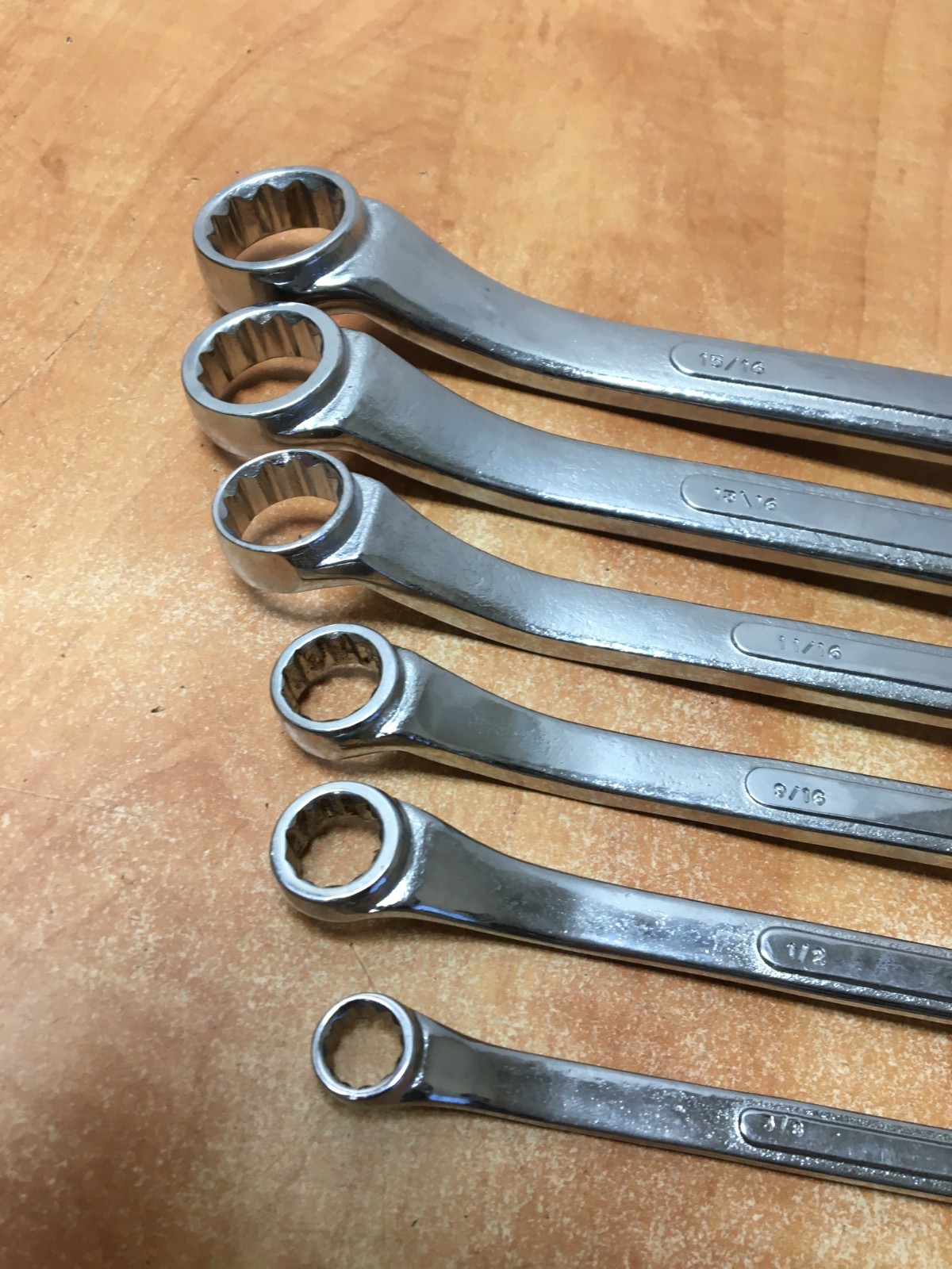 S-K USA 6- Piece SAE Offset Box End Wrench Set 3/8 To 1 In. B-1214 to B-3032