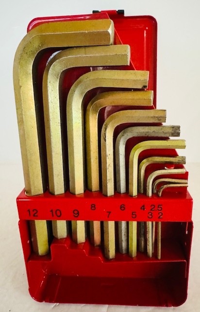 Snap On Tools AW1015DHK .028-3/8″ SAE & AWM110DHK 2-12MM Metric Hex Key Set #101