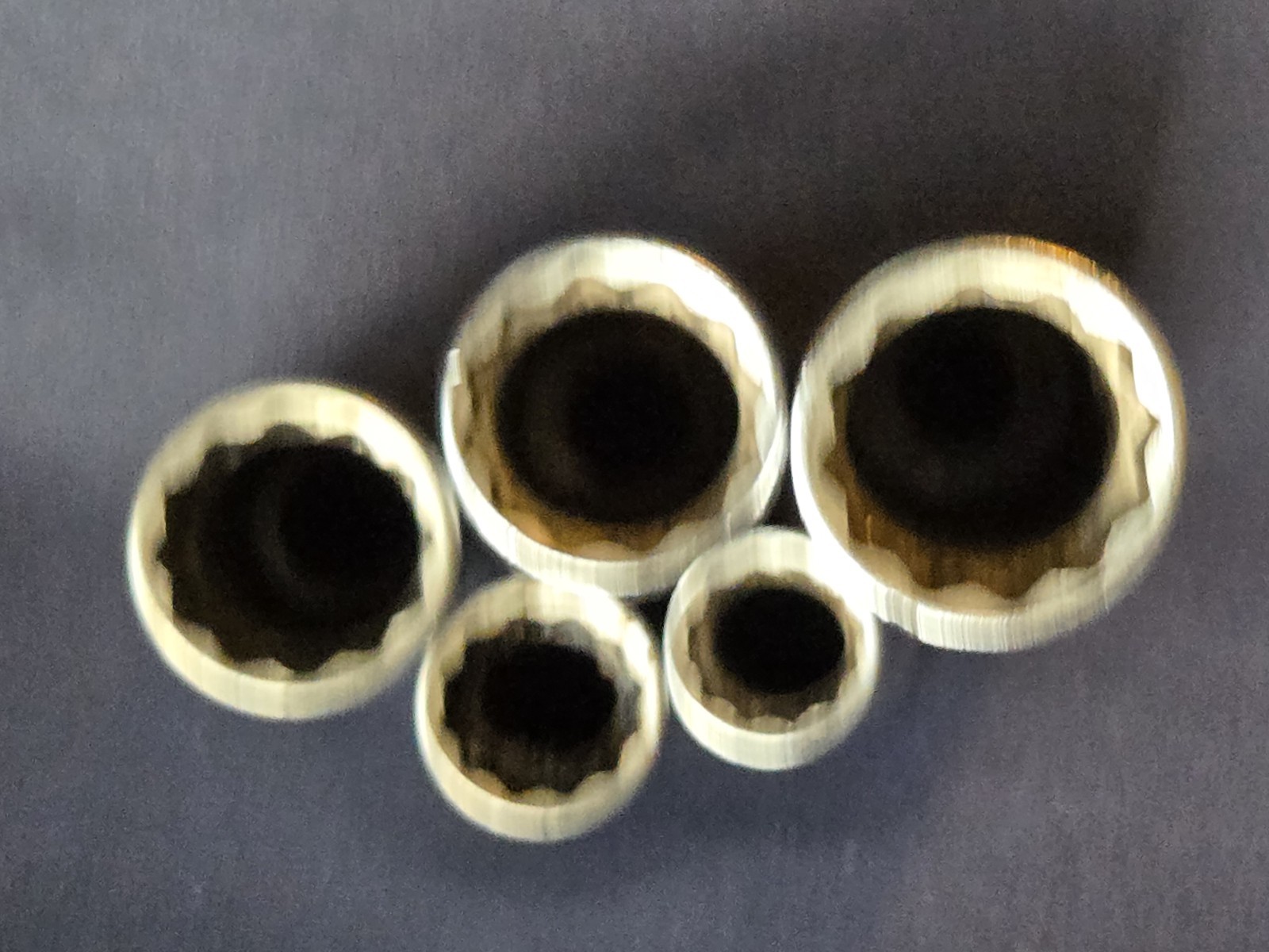 Snap On Lot of 5 – 12 Point 3/8″ Drive DEEP SAE 3/8,7/16,9/16,5/8,11/16 Sockets