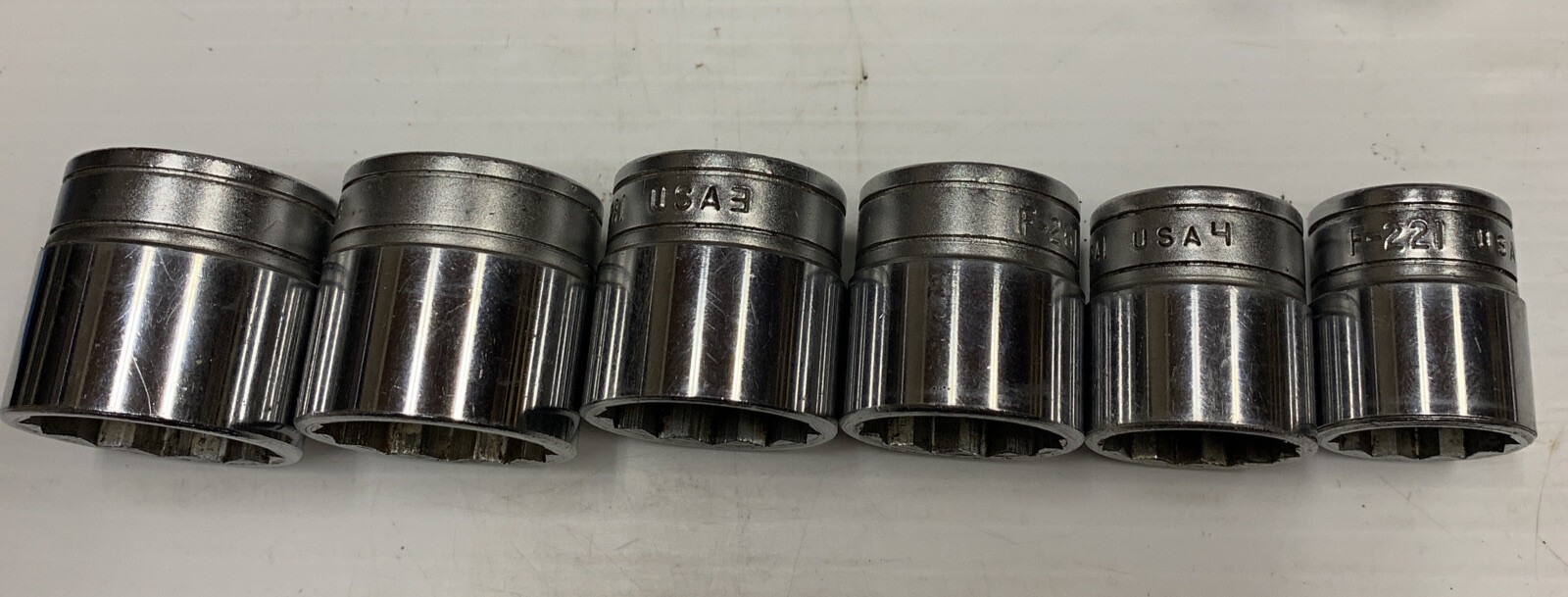 Snap-on USA 13 pc 3/8″ Drive SAE 12 Point Shallow Chrome Sockets F321-F081 U