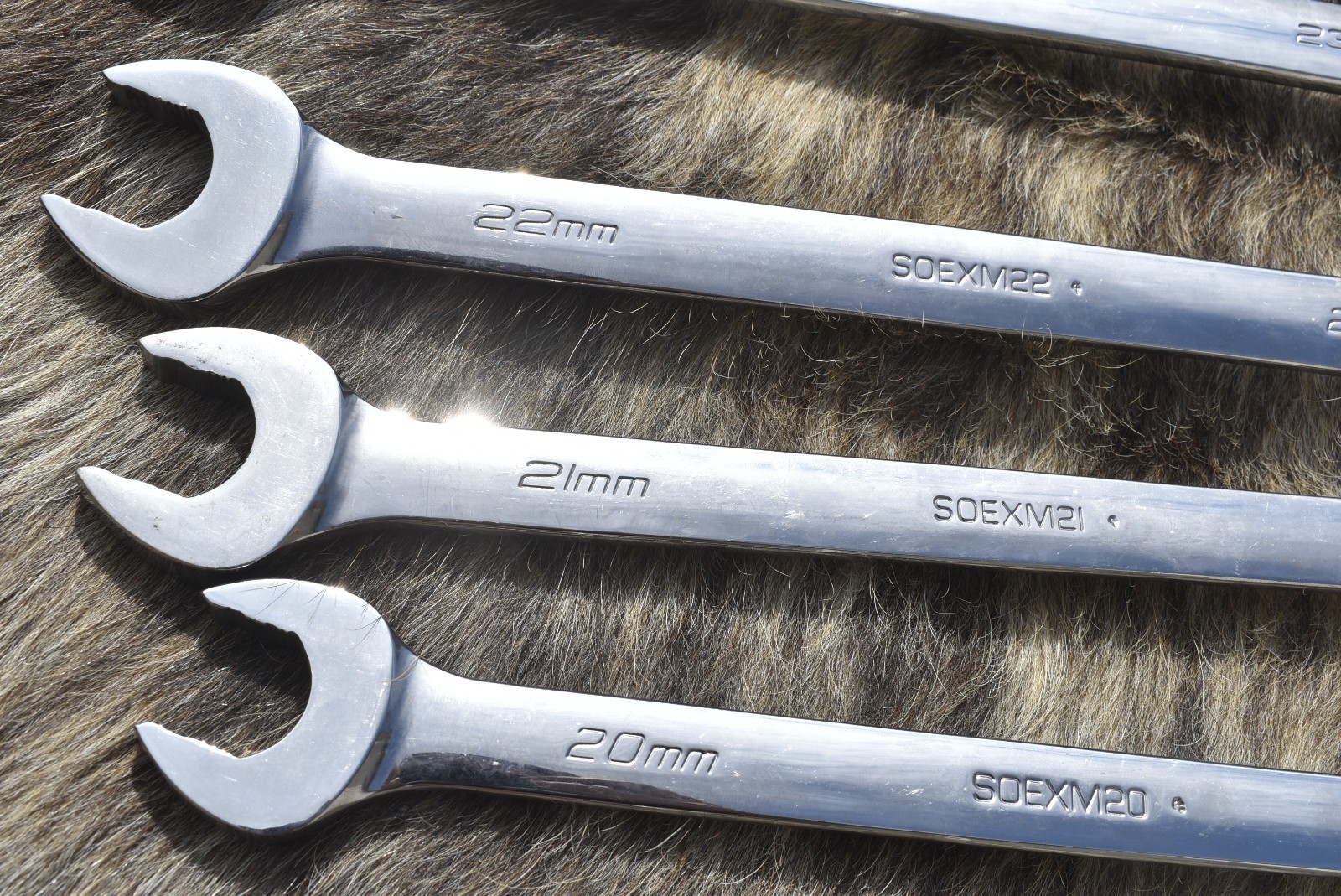 SNAP ON SOEXM705 5-Pc 12-Pt Flank Drive® Plus Combination Wrench Set 20–24mm