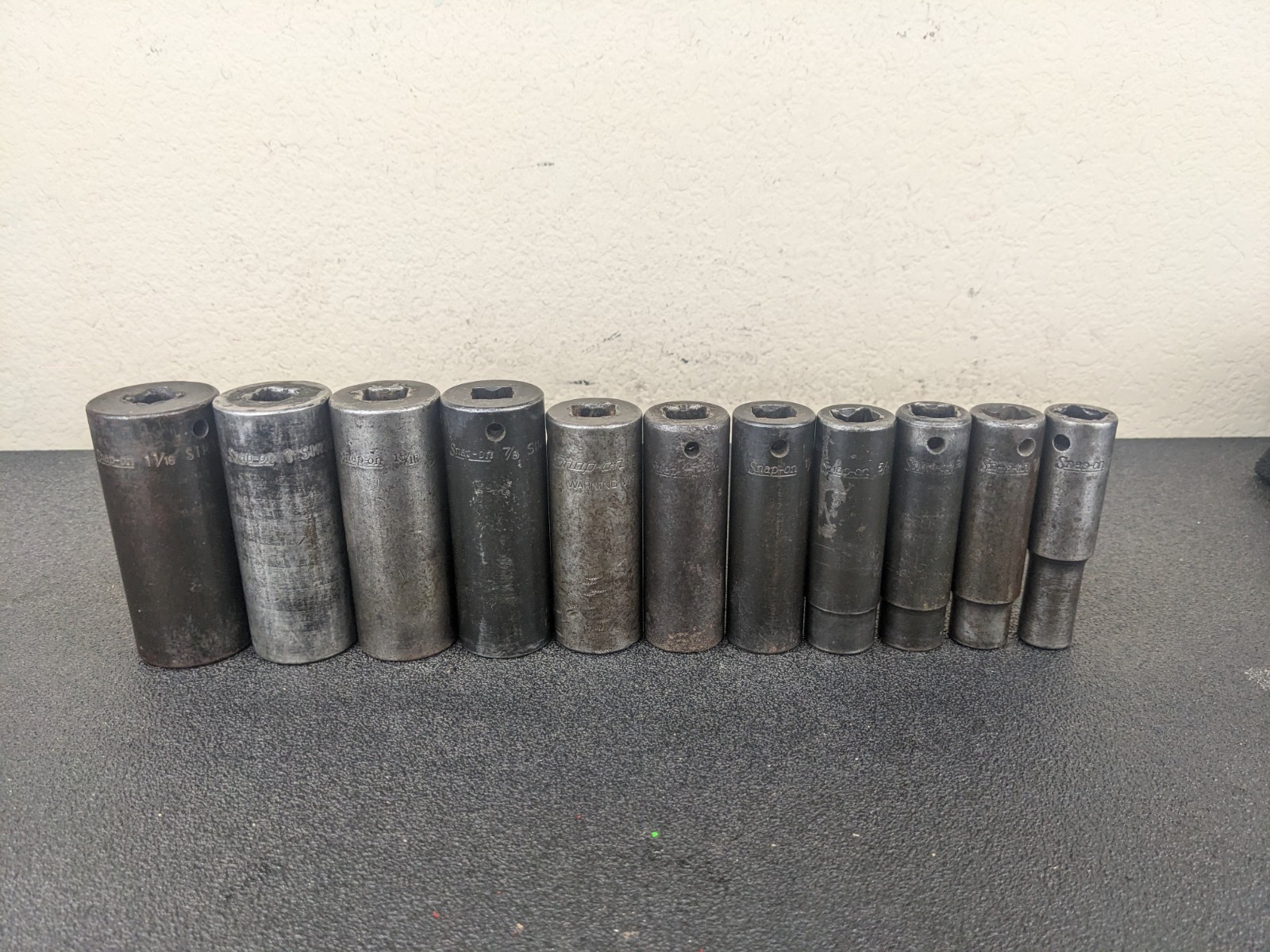 #as294 Snap On SIM 1/2″ Drive 7/16″ 1-1/16″ SAE Deep 6 Point Impact Socket Set