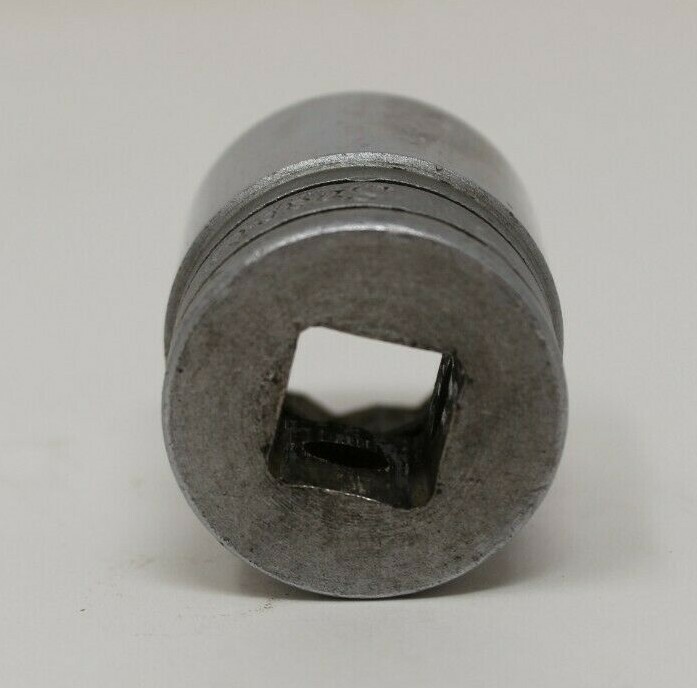 Snap-On Tools 1″ SW 321 12 Point Socket SAE 1/2″ Drive USA