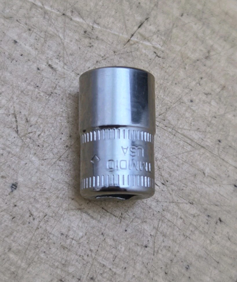 New Snap On TMMD10 – 1/4″ Drive 10mm Shallow 12Pt Chrome Socket