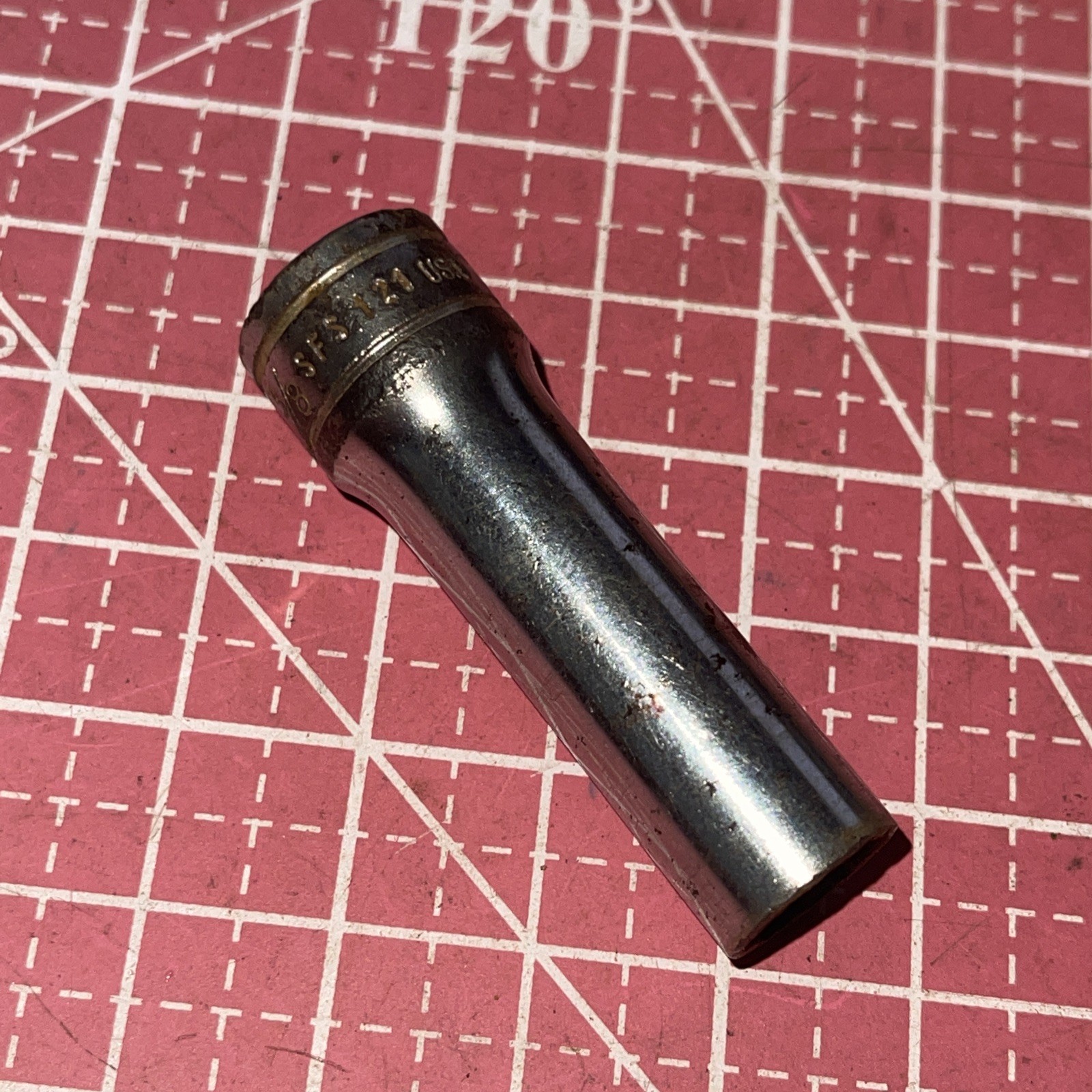 Snap on USA SFS121 3/8 in SAE 3/8″ Drive 6 Point Deep Socket SFS-121