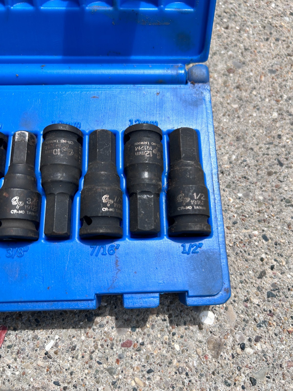 Grey Pneumatic 1298HC 3/8″ Drive 13 Pc. Combo Hex Driver SAE/Metric Set USED