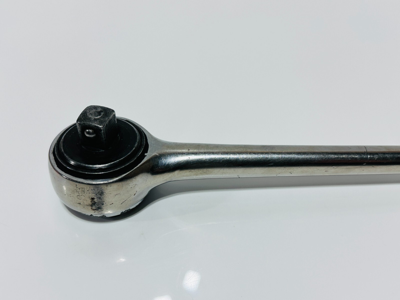 John Deere Tools USA Made TY3168 1/2″ Drive Ratchet – 10″ Long – Knurled Handle