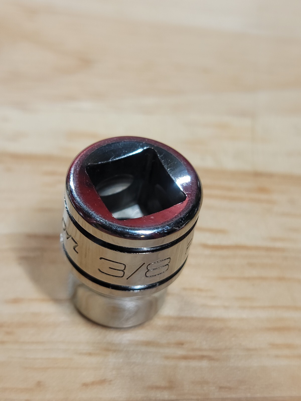 Snap-on Tools F121 3/8″ SAE 3/8” Drive 12-Point Shallow Chrome Socket USA