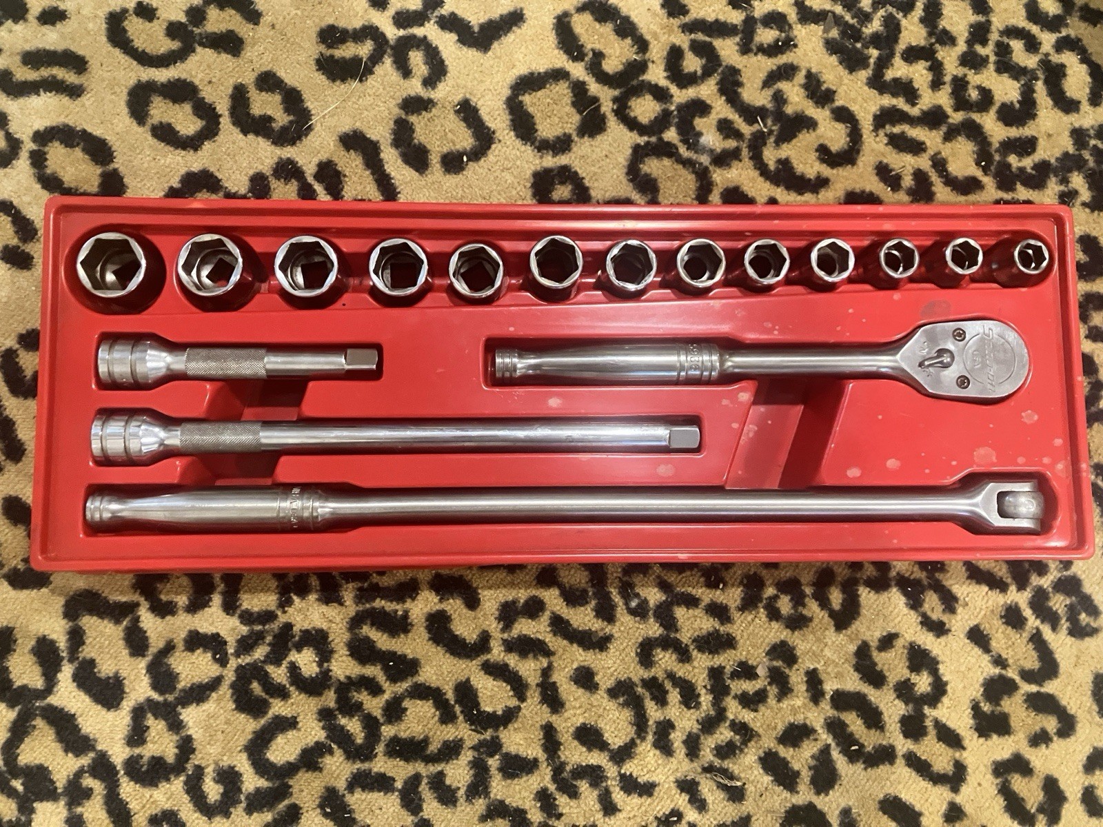 Snap-On 1/2-inch Socket Wrench Set 317AMMPC 17-Piece General-Purpose Service Set