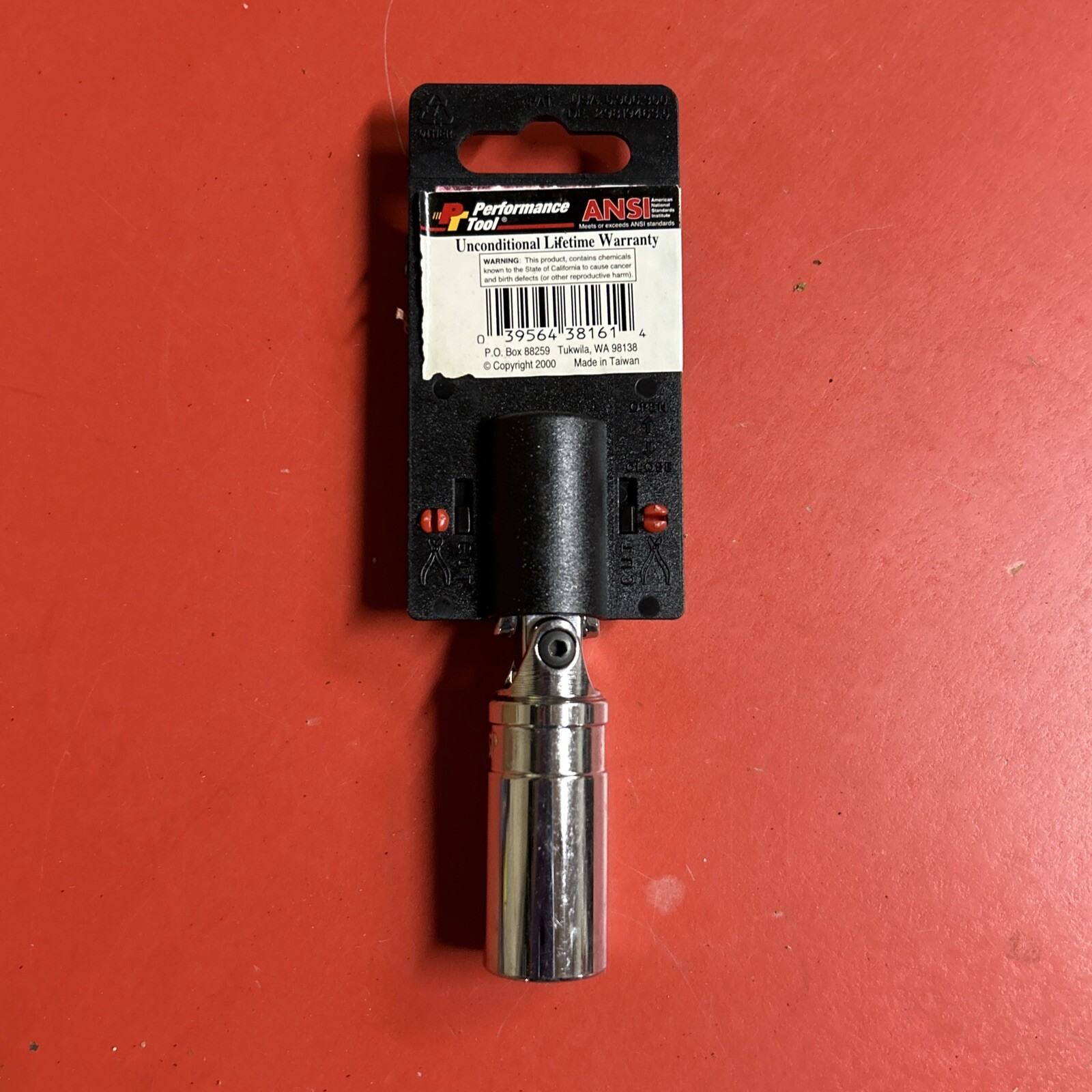 Wilmar W38161 Performance Tool 3/8 In. Drive Ratchet 5/8 in. Spark Plug Socket