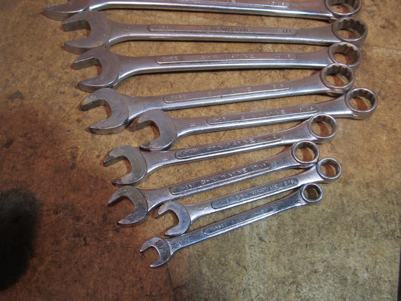 SK Wayne Combination Wrench 1-1/4″-5/16″ missing 15/16