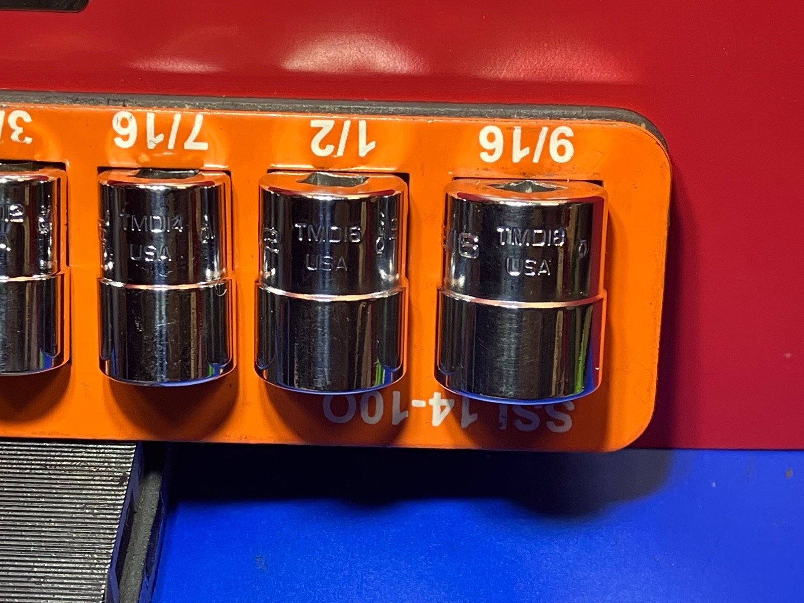 Snap On 1/4″ Drive 12-POINT SAE Shallow Socket Set W/Collectable All Metal Tray