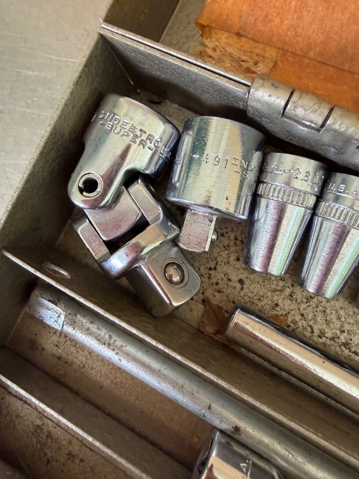 Vintage Indestro Tools USA Drive Socket Set G-20