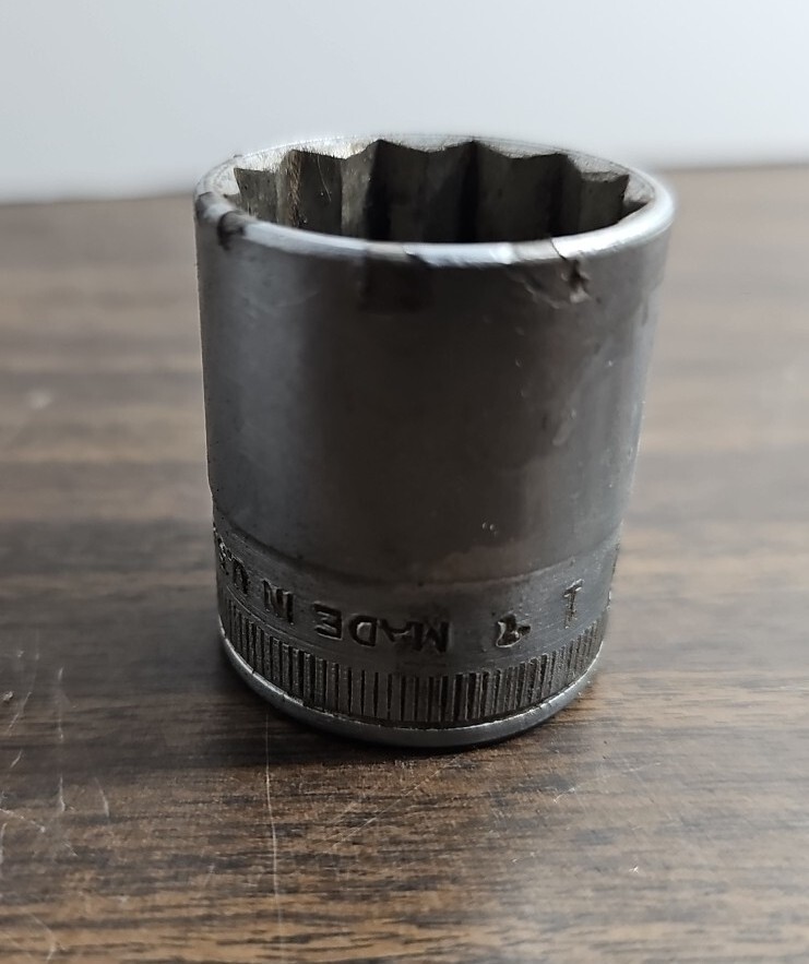 Snap-On USA 1/2” Drive SAE 1in. 12-Point Shallow Socket SW-320 1/2