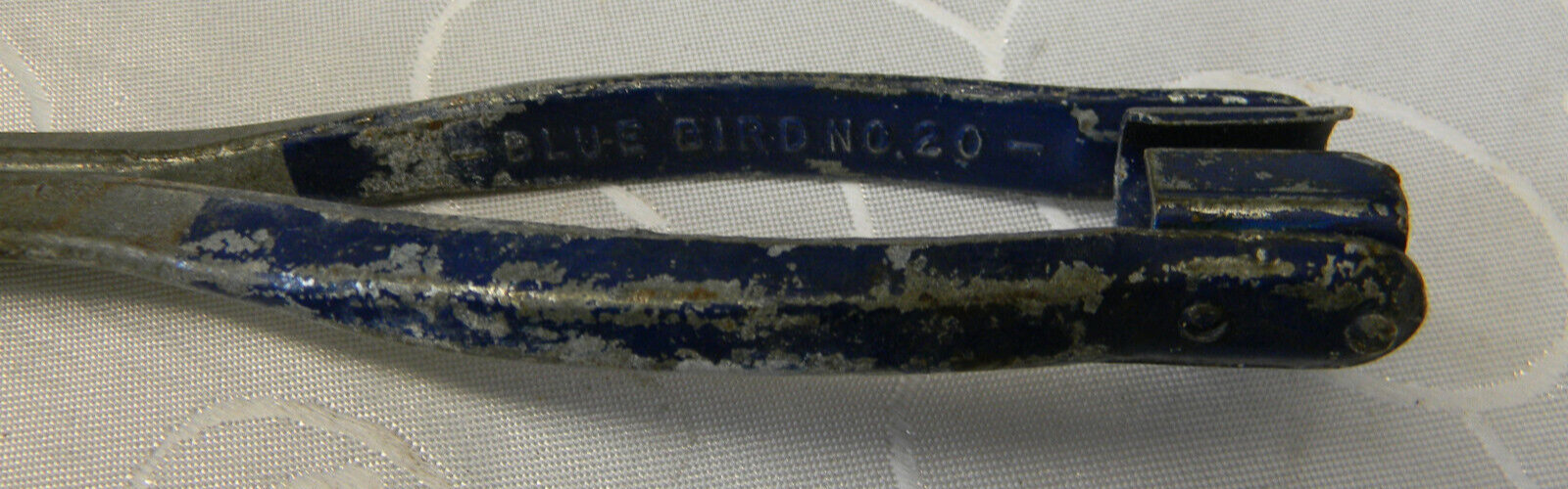 VINTAGE BLUE BIRD BATTERY TERMINAL PLIERS #20 FORGED STEEL MADE IN USA