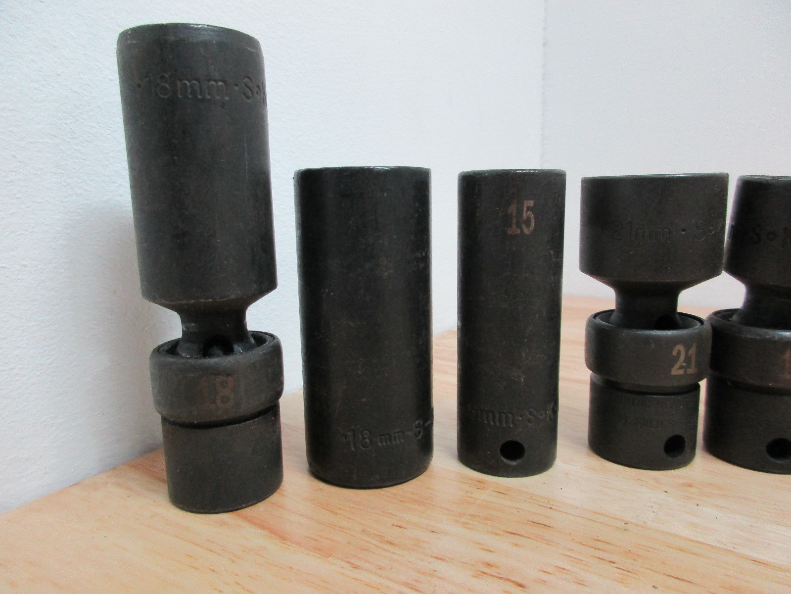 SK Hand Tools 3/8″ Drive 6 Point Swivel Impact Socket & Regular Impact Sockets