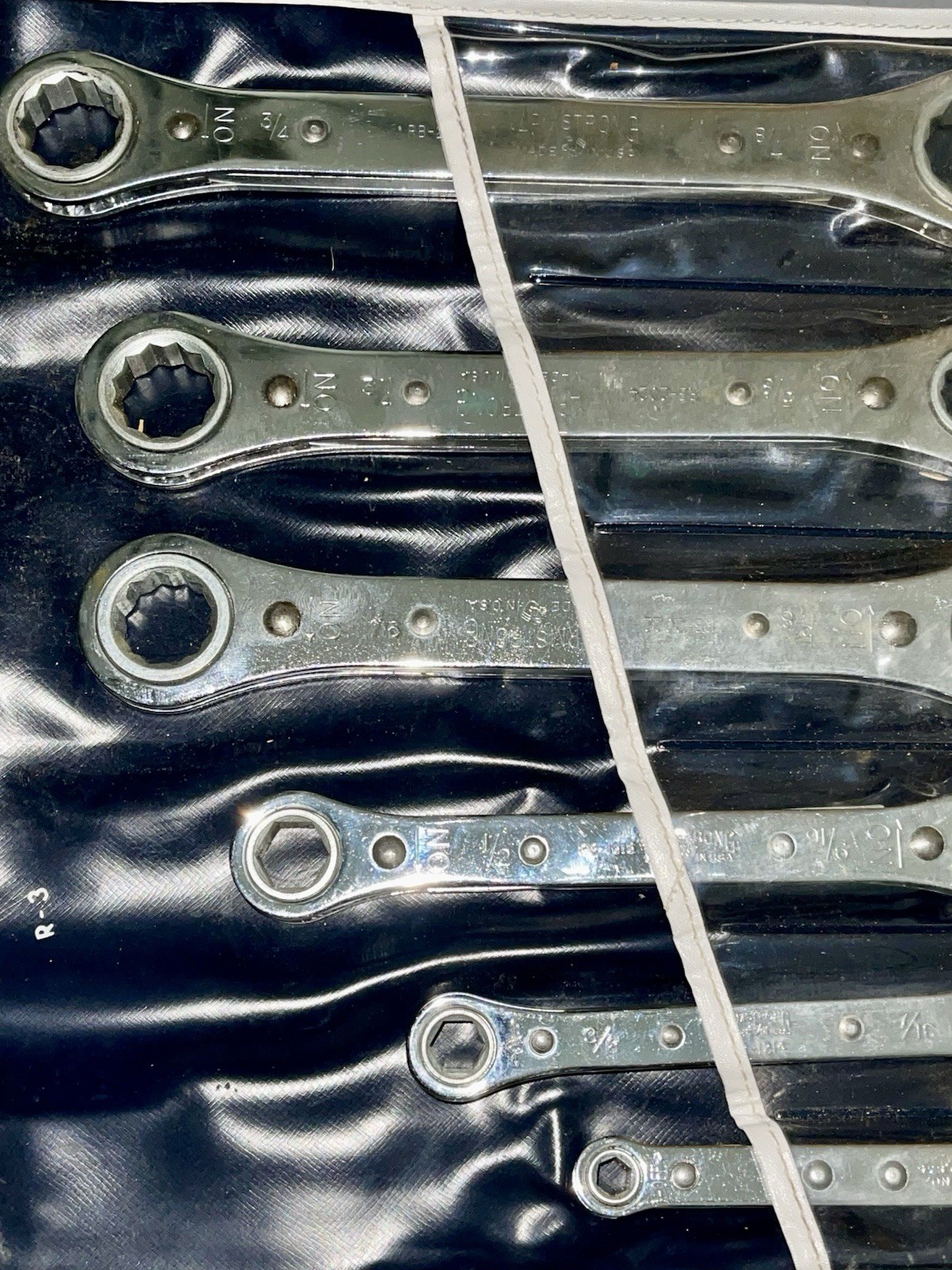 Armstrong Tools USA 7 pc Ratcheting Double Box End Wrench Set SAE w/ Pouch