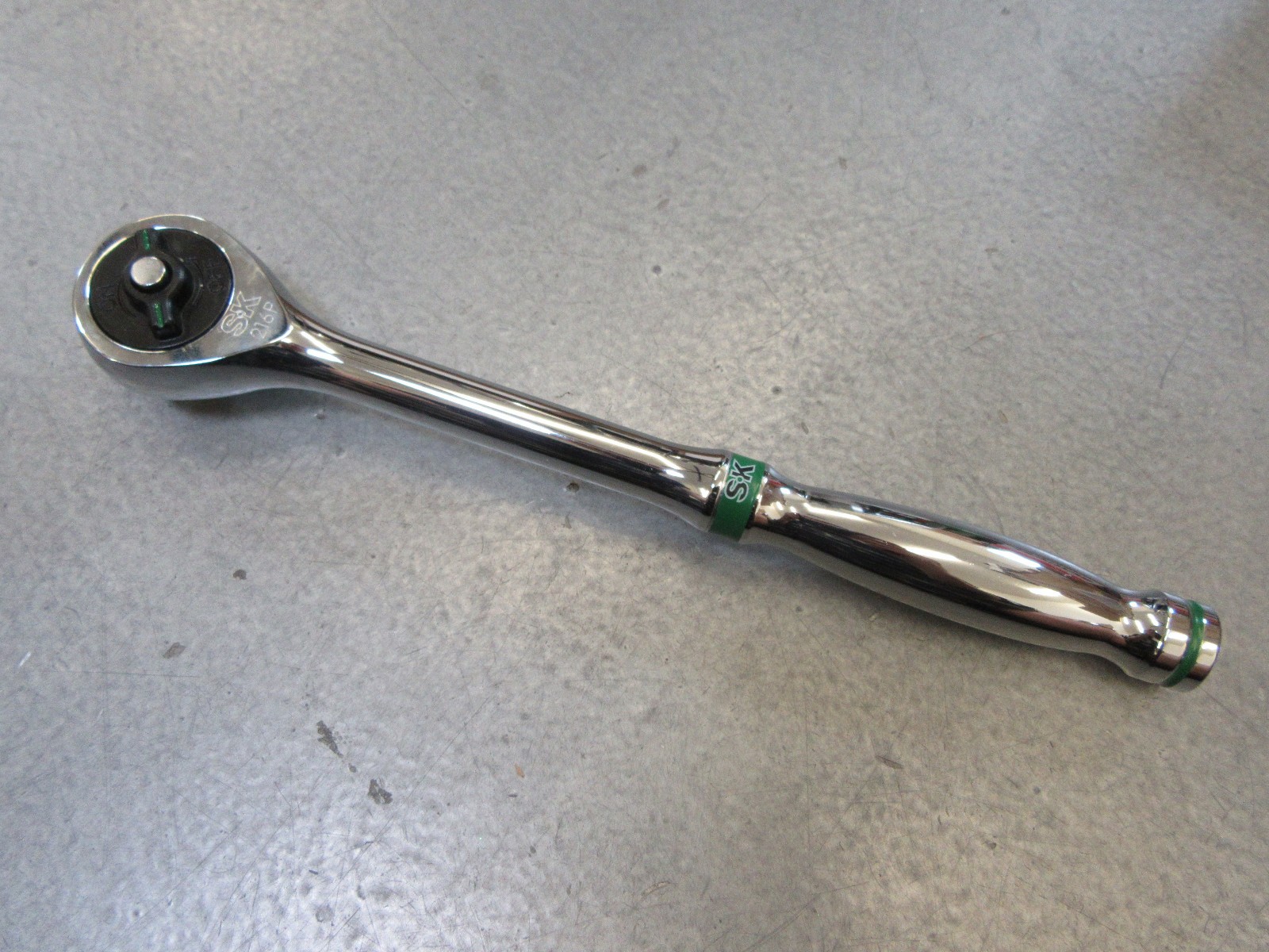 SK Professional Tools 216P 1/2″ Drive Ratchet w/ 3″ + 5″ Extensions & Swivel