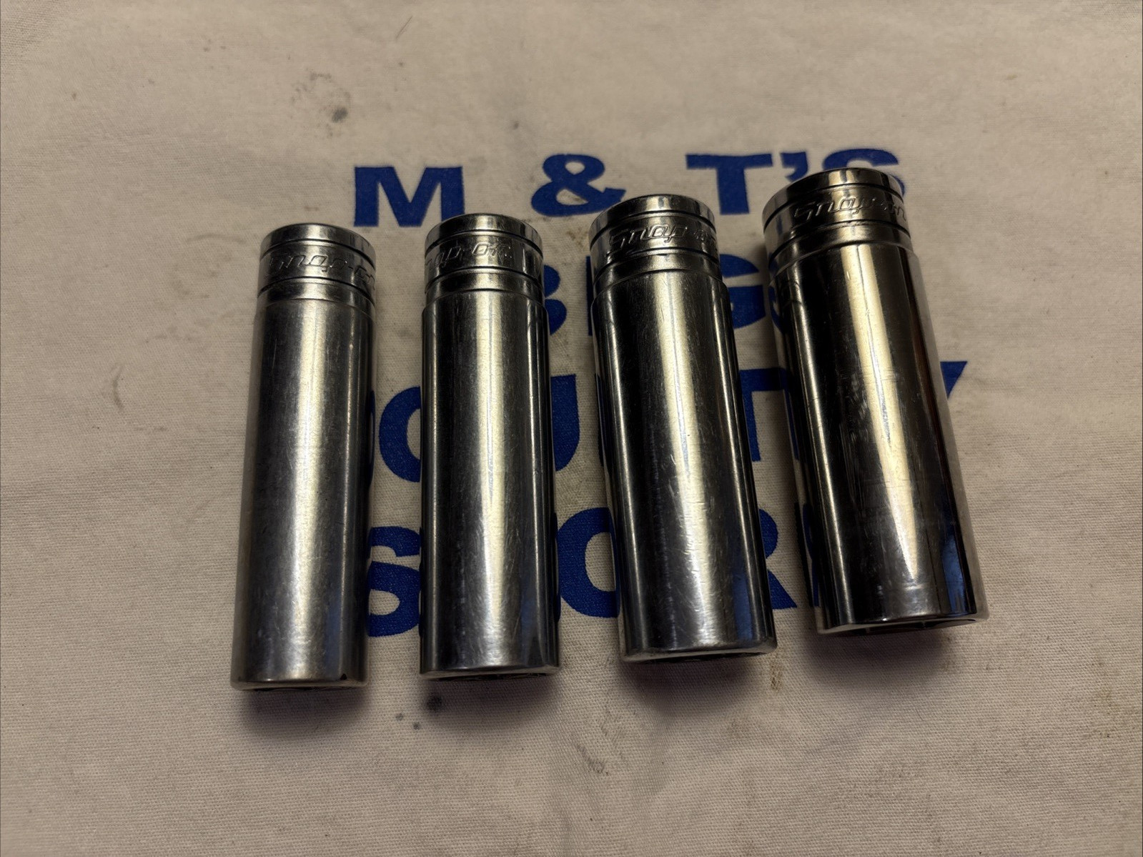 Snap-on Tools USA 1/2″ Drive 4pc 6pt SAE Deep Chrome Socket Set TS201-TS261