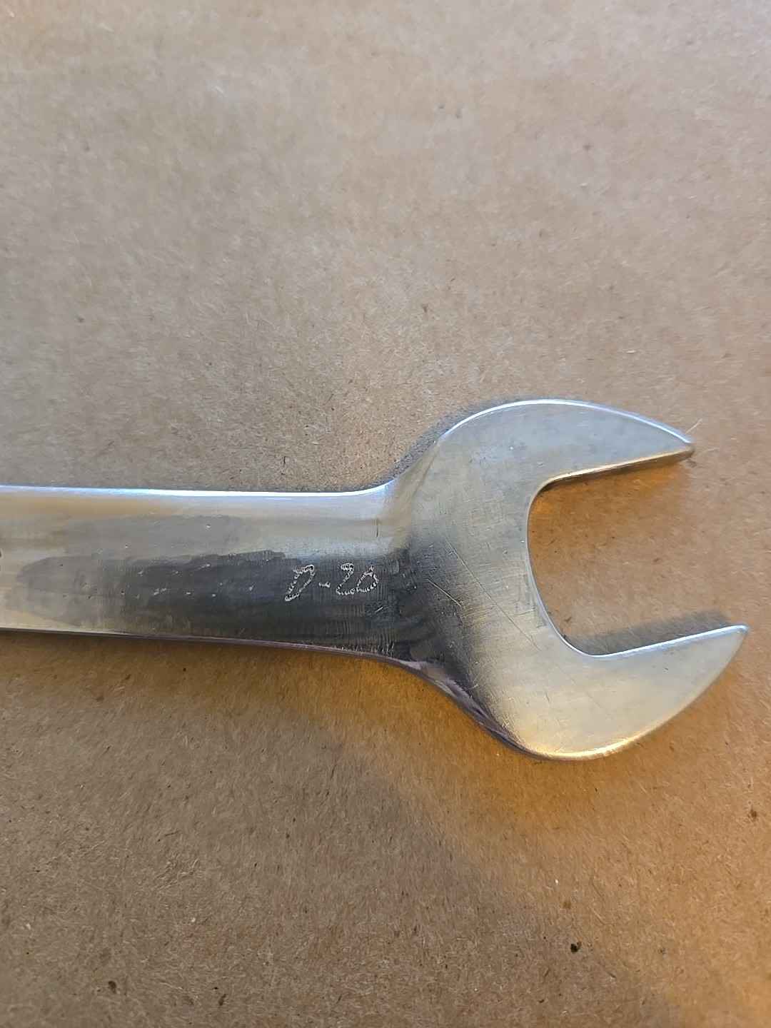 Snap On 5/8″-11/16″ SAE Low Torque Slime Line Open End Wrench LTA2022