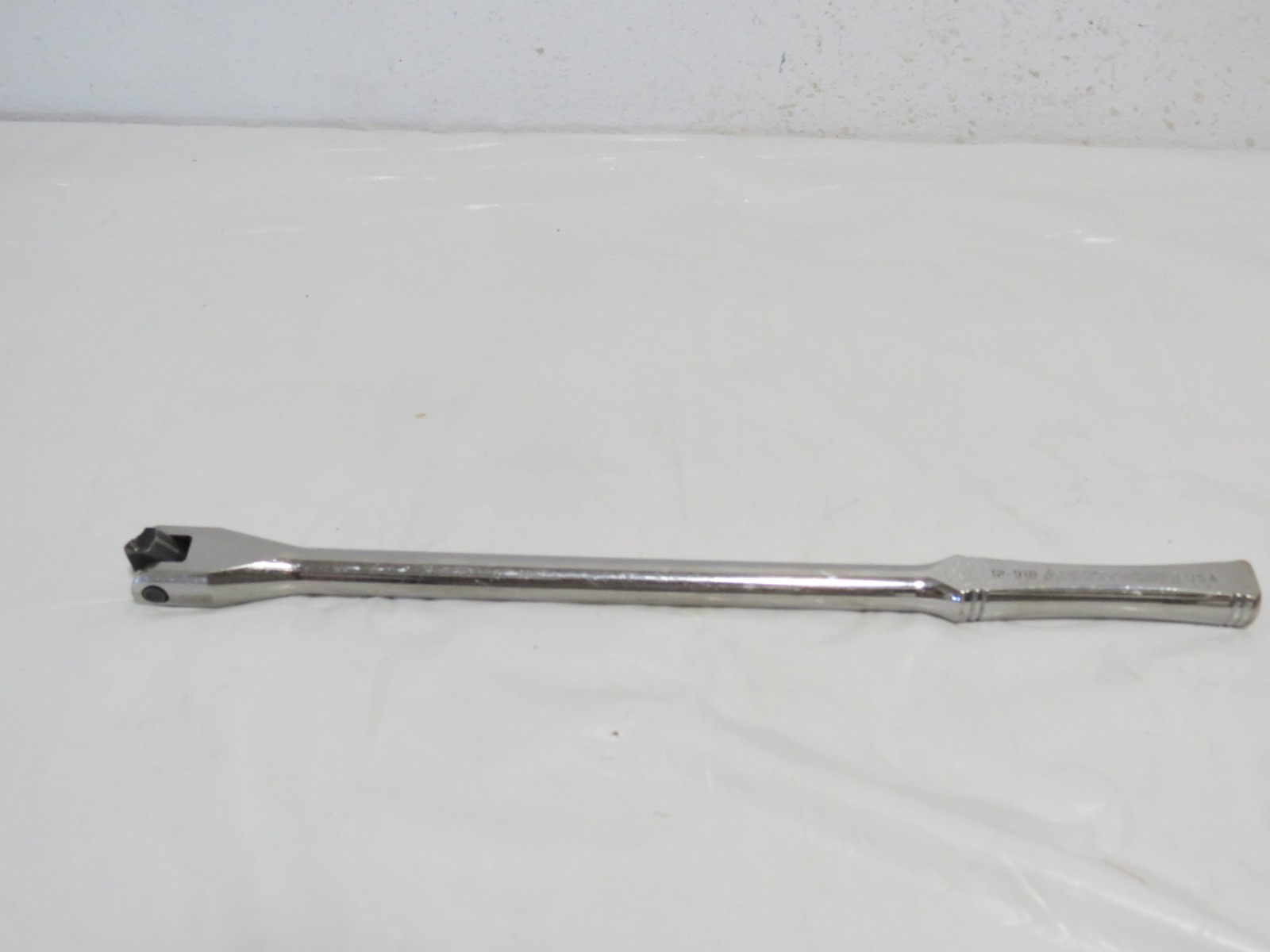 Armstrong 16″ Inch 12-918 Ratchet USA Breaker Bar 1/2″ Drive w/ Broken Head