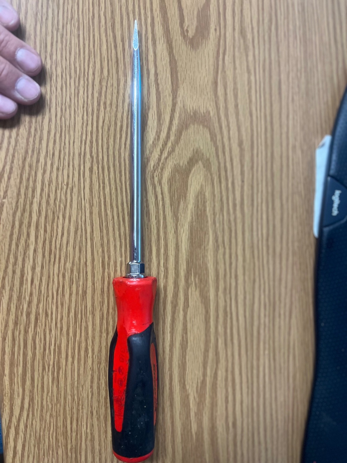 SNAP ON – SGD8B 13.5″ LONG RED/BLACK COMFORT GRIP HANDLE – LOOKS GOOD LOT#14*