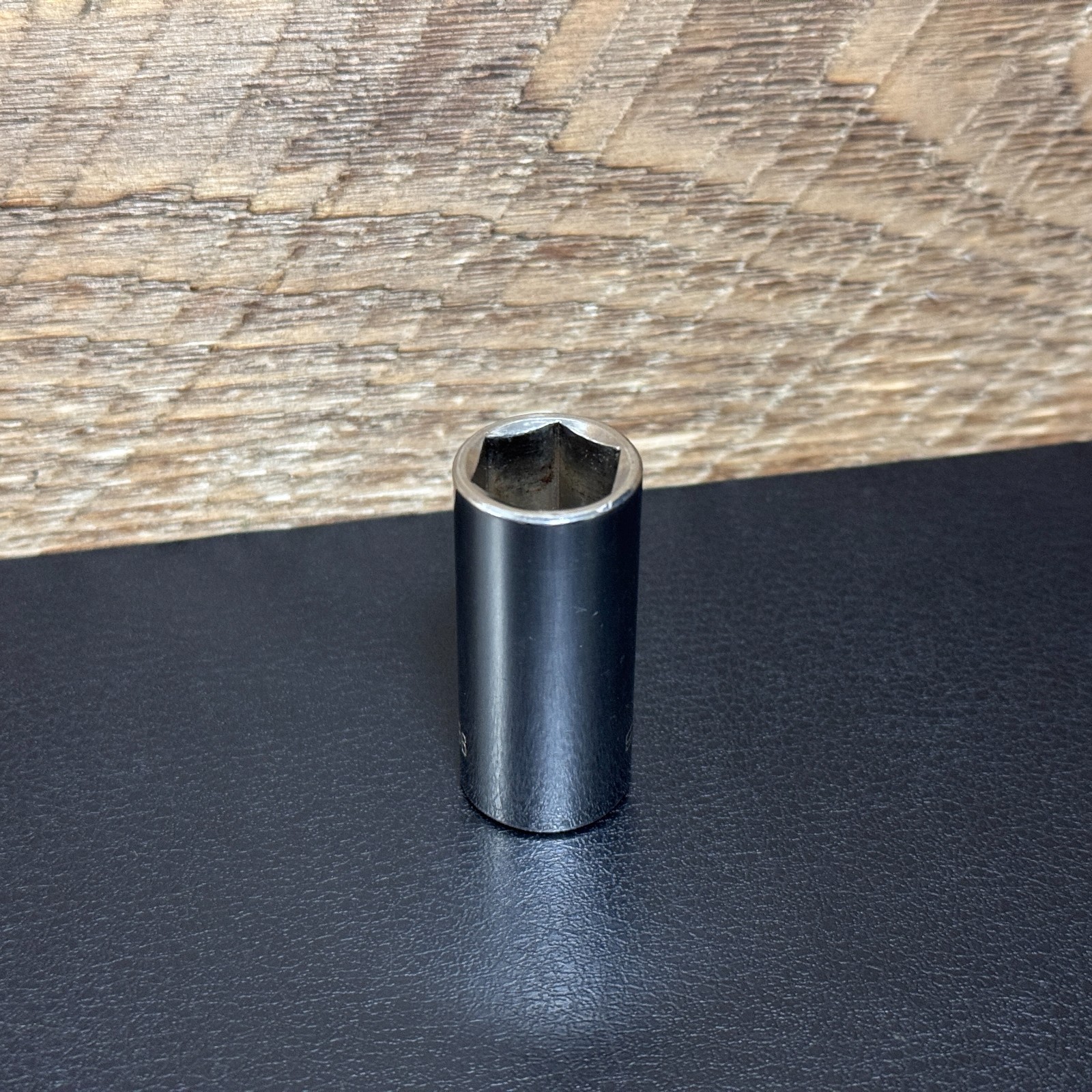 MATCO Tools 3/8 Drive 6 Point SAE 9/16″ Deep Socket BD186 Chrome