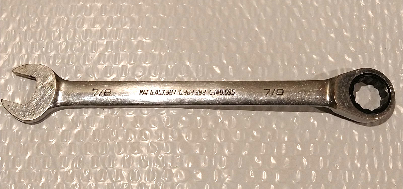 BLACKHAWK TOOLS BW-1428, 7/8″ RATCHETING/OPEN-END COMBO WRENCH, 11.3″ LONG.