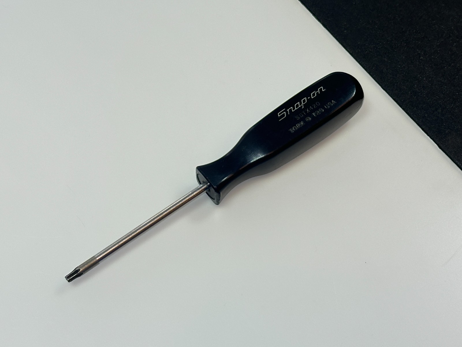 🇺🇸 Snap-on Tools USA SSTX420 T20 Torx Screwdriver, Classic Black Hard Handle