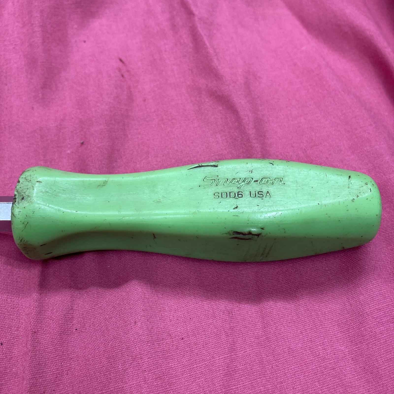 Snap On 5/16″×6″ Blade Screwdriver Green Hard Handle SDD6