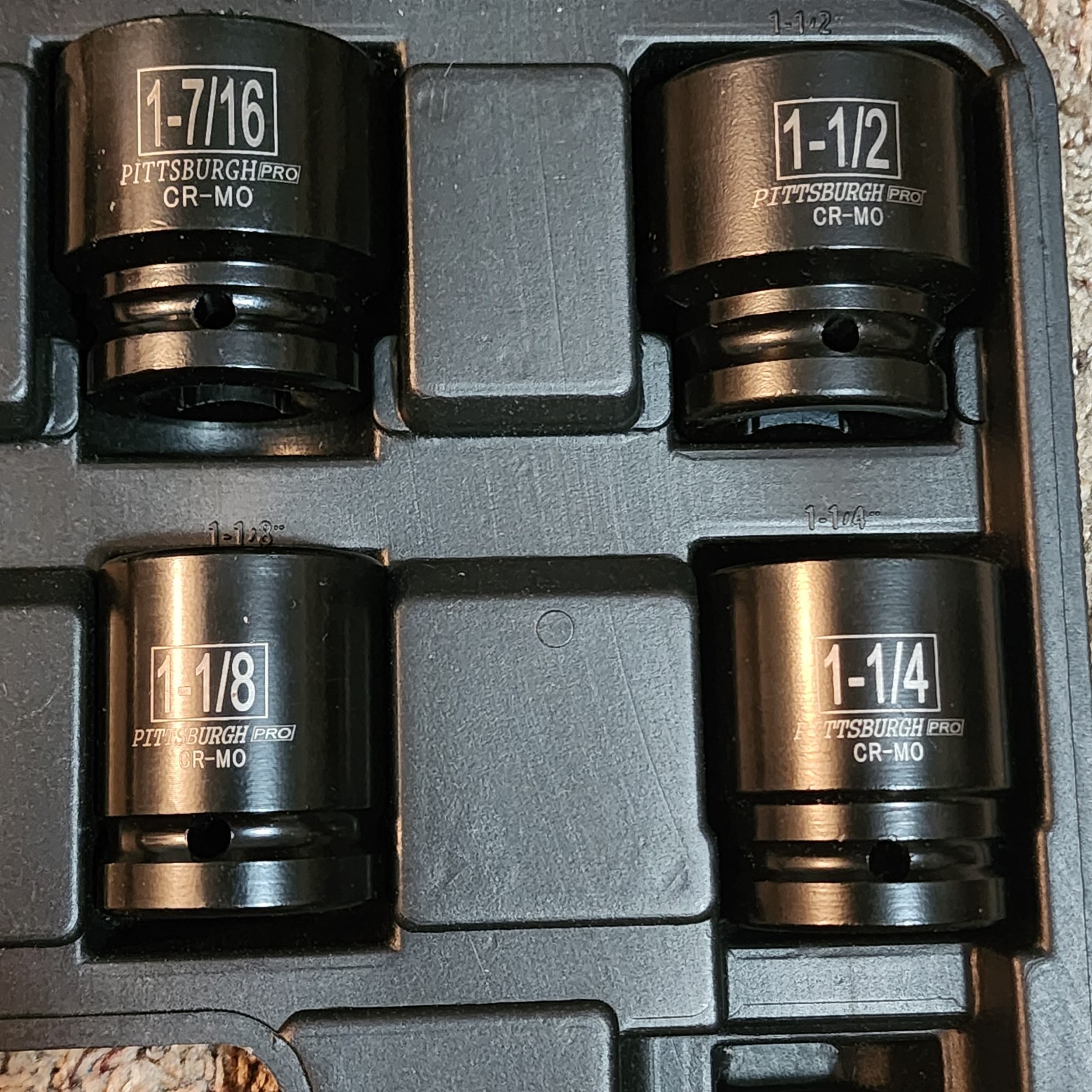 Pittsburgh Pro 67960 3/4 Drive Impact Socket Set 8 Pc Chromoly Steel Black Case
