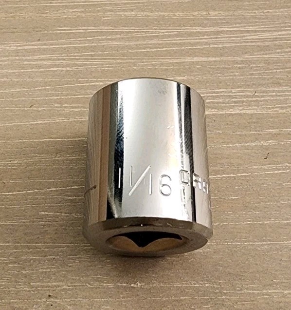 Craftsman 11/16″ Socket 12 Point 3/8” Drive EE 44336 (Taiwan)