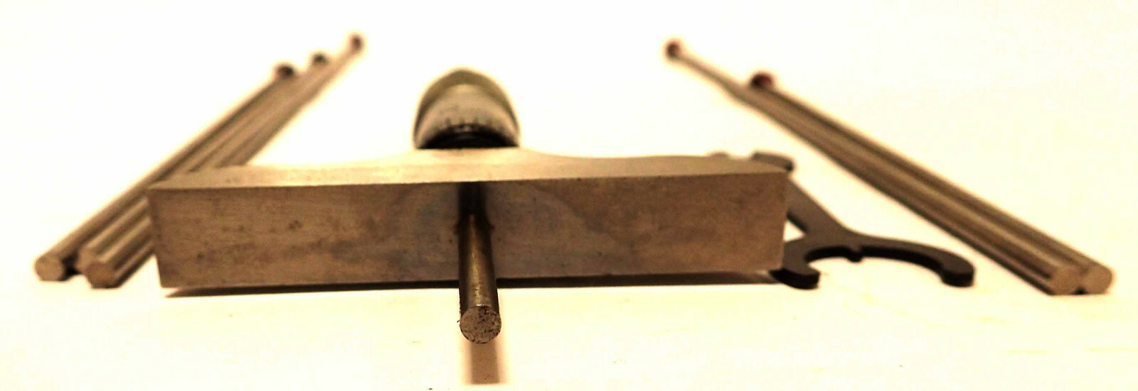STARRETT 440 SERIES 150RL DEPTH MICROMETER SET, RANGE 0-225MM!