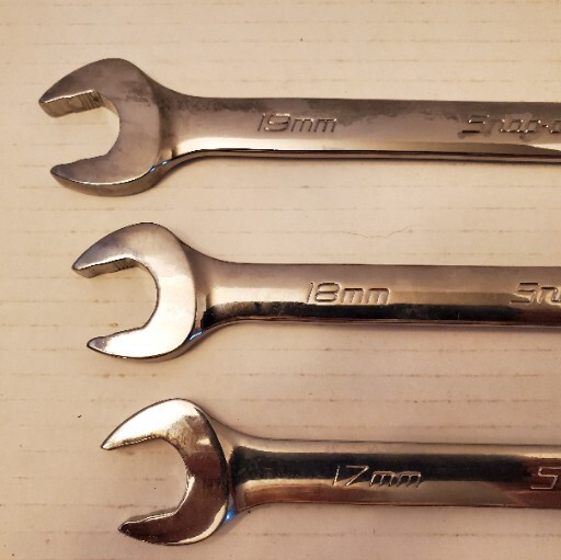 SNAP ON TOOLS 13Pc Metric Combination Wrench Set RED Foam Organizer 7mm-19mm