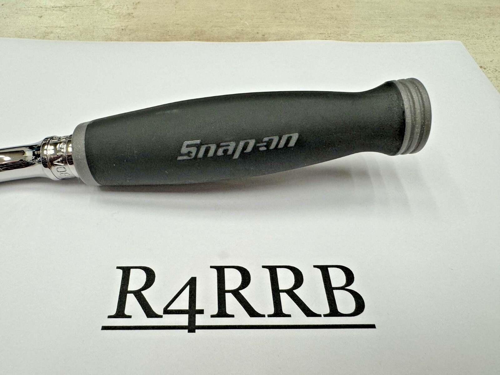 Snap-on Tools NEW DARK TITANIUM 3/8″ Drive Soft Grip Bent Flex Ratchet FHBF80ADT
