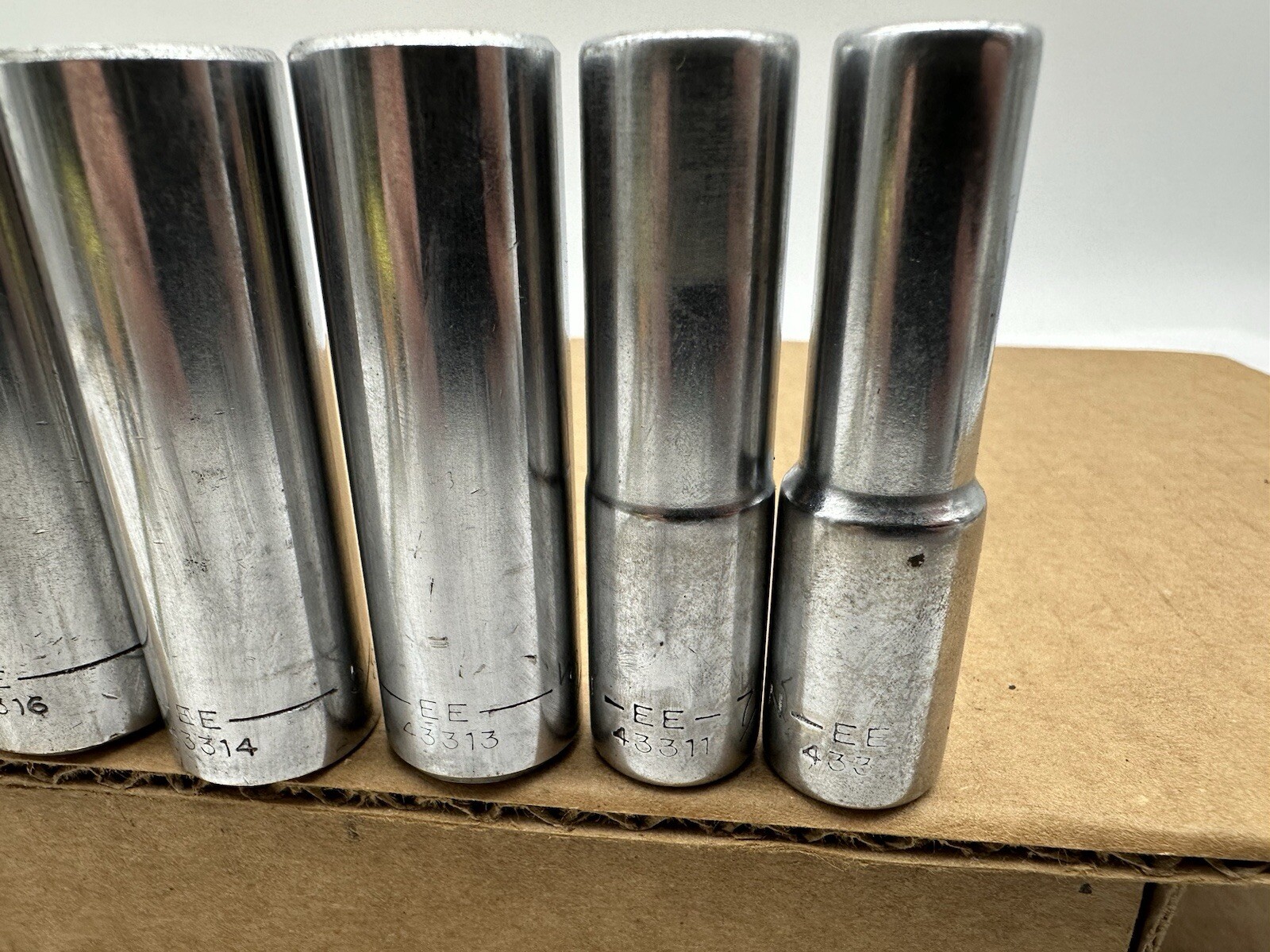 Craftsman Deep Socket Set SAE 3/8 Dr 12 Pt -EE- Series 13/16 Thru 3/8 7pca