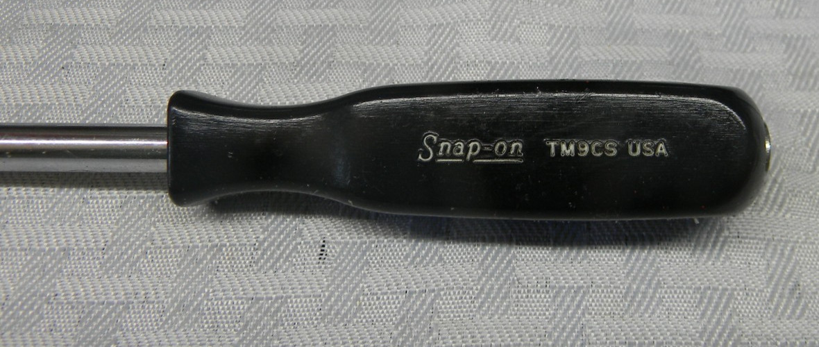 SNAP-ON 1/4″ DRIVE BLACK HARD HANDLE 9″ LONG SHANK DRIVER #TM9CS