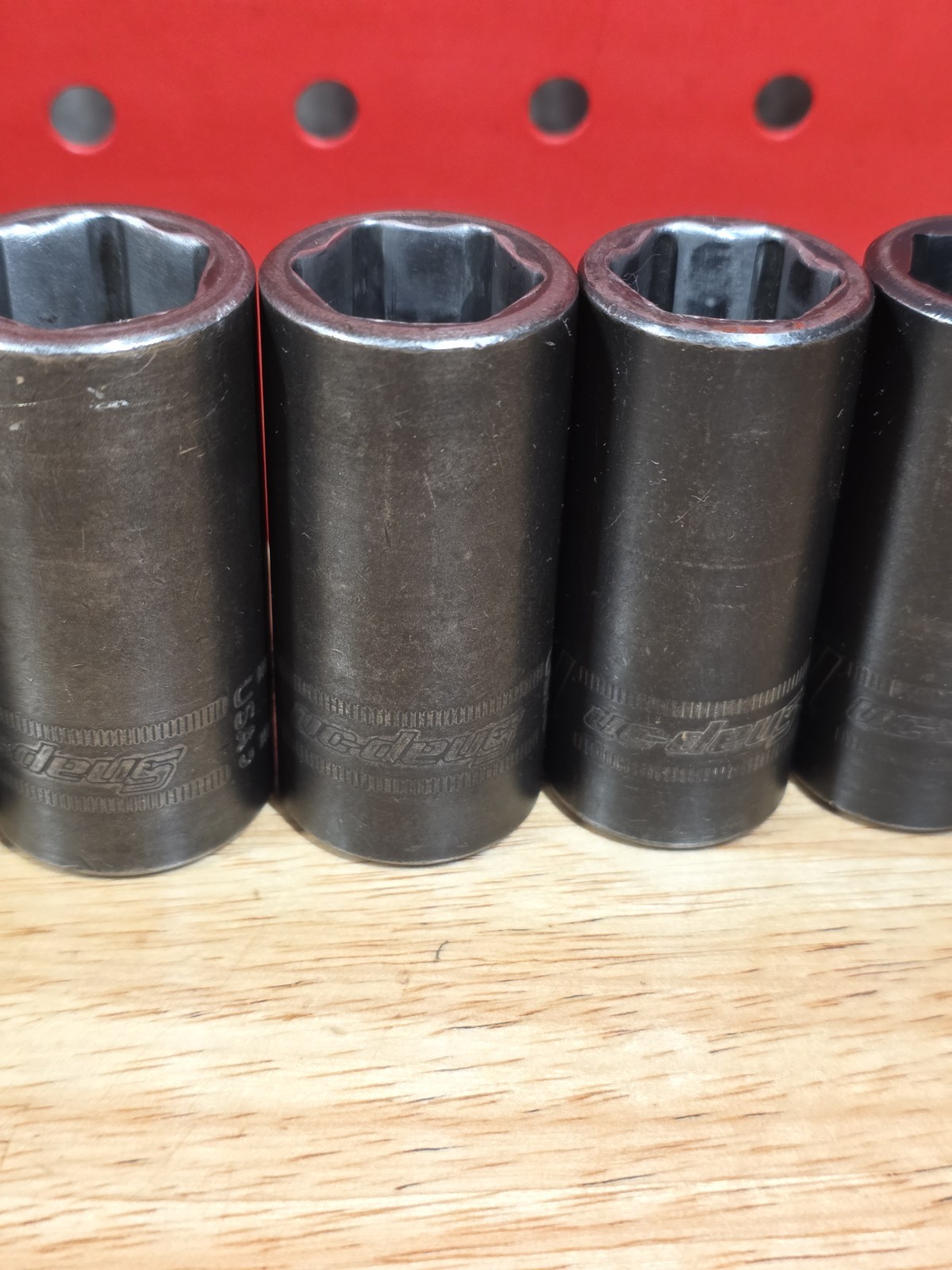 Snap-on 312IMMS 1/2″ Drive 15-25MM + 27MM 6-Pt Semi-Deep Impact Socket Set