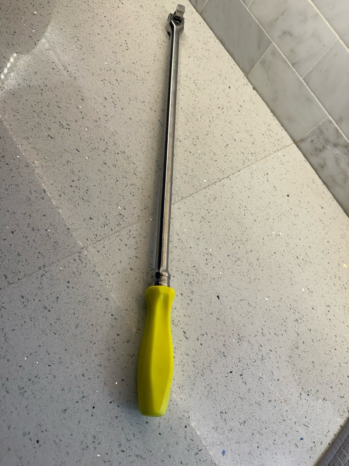 Snap On Tools USA 1/2 Drive 24″ Hard Handle Breaker Bar Yellow HI VIZ SNH24B