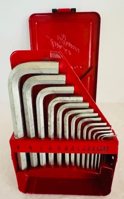 Snap On Tools AW1015DHK .028-3/8″ SAE & AWM110DHK 2-12MM Metric Hex Key Set #101