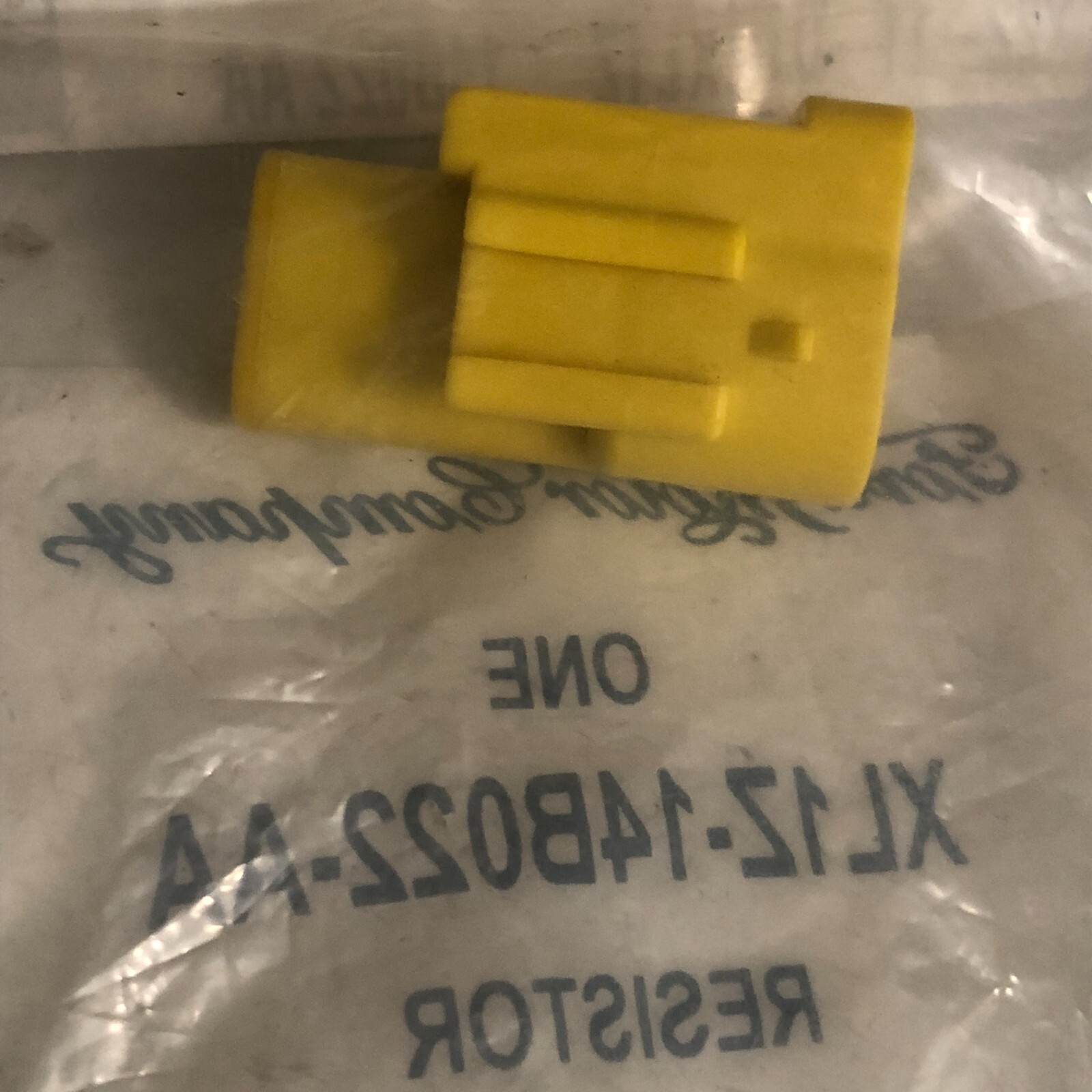 FORD Genuine OEM XL1Z-14B022-AA SRS Side Bag Light Eliminator Resistor Connector