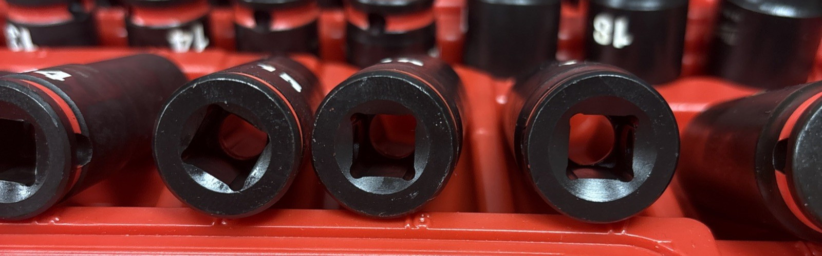 Milwaukee 3/8 Inch Drive SAE and Metric 6 Point Impact Socket Set (42-Piece)