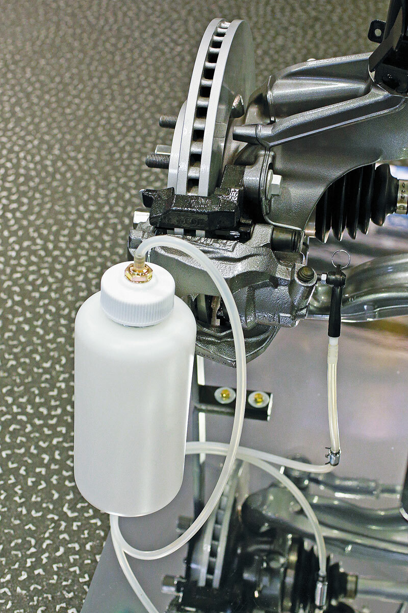 Laser 6592 Brake Fluid Receiver Bottle With Metal Hanging Hook 1500cc Capacity