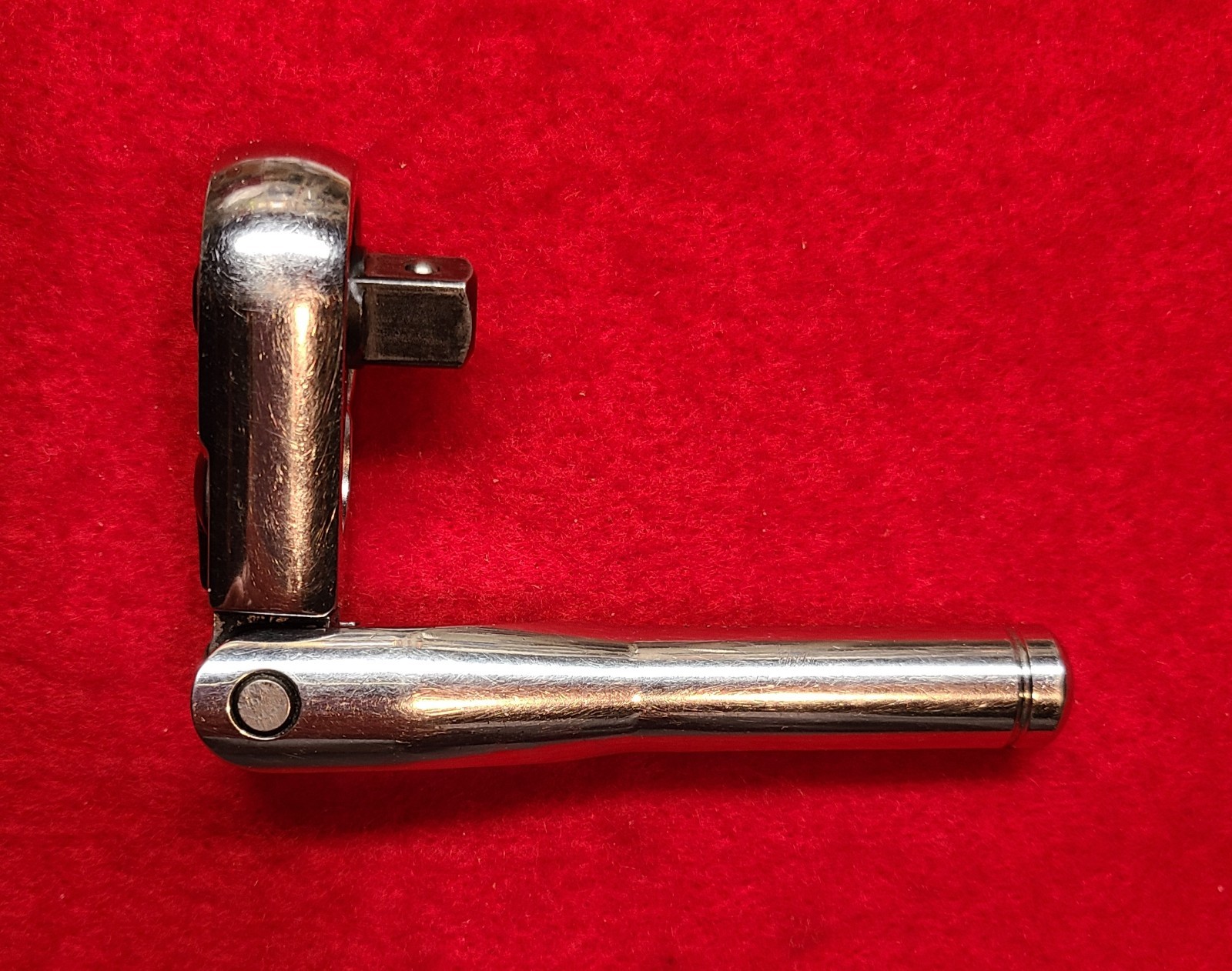 Lot-of-2 Craftsman USA Ratchets: 3/8″ Flex-Head Stubby VP44834 and 1/4″ VP44807