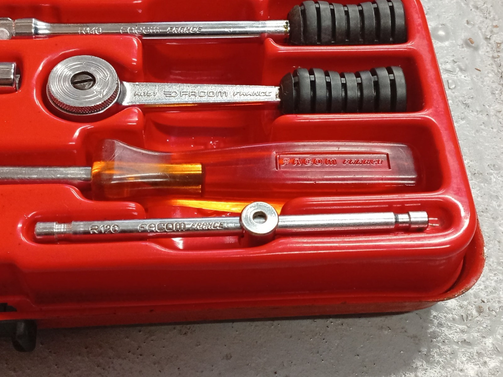Vintage FACOM metric 1/4″ Drive, 19 Piece Socket Set, Made In France