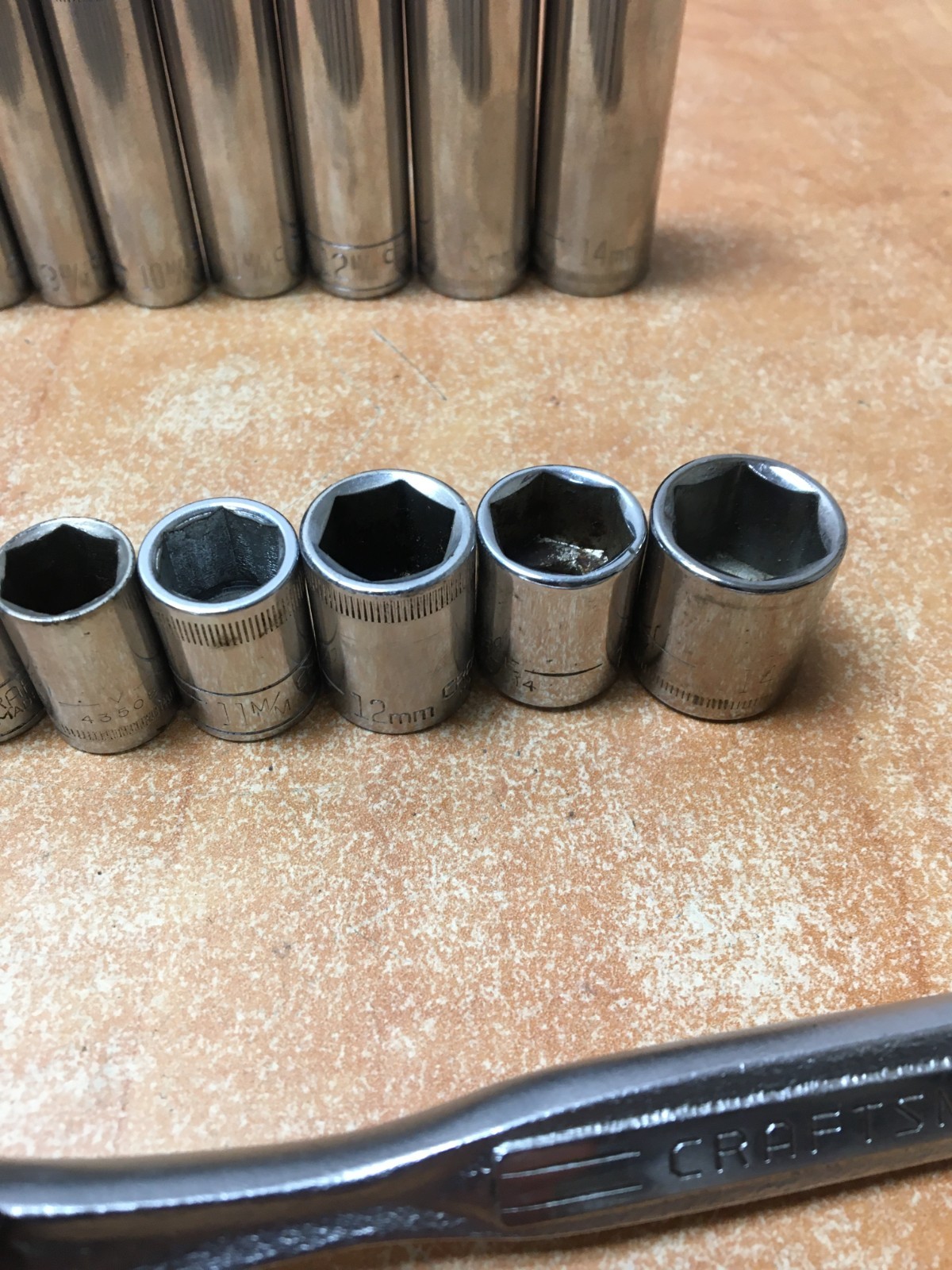 Craftsman USA 26 Pc 1/4″ Drive 6 Point Metric Deep And Shallow Socket Set