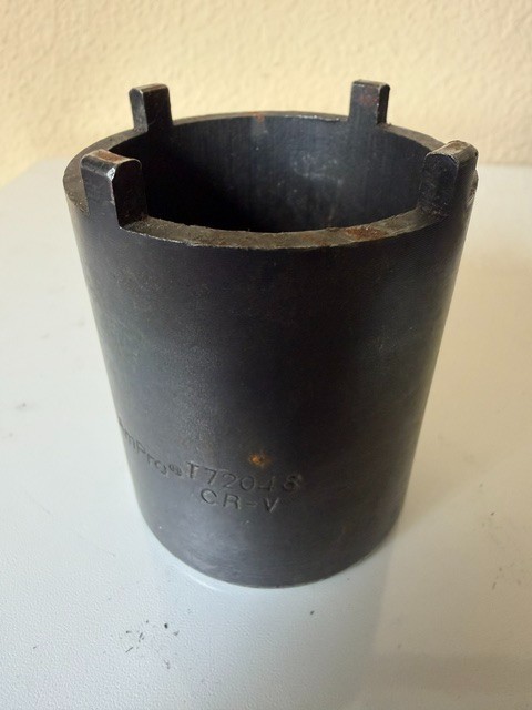 Ampro T 72048 CR-V 4WD HUB SOCKET 1/2 drive 2-1/4 inch 4-prong