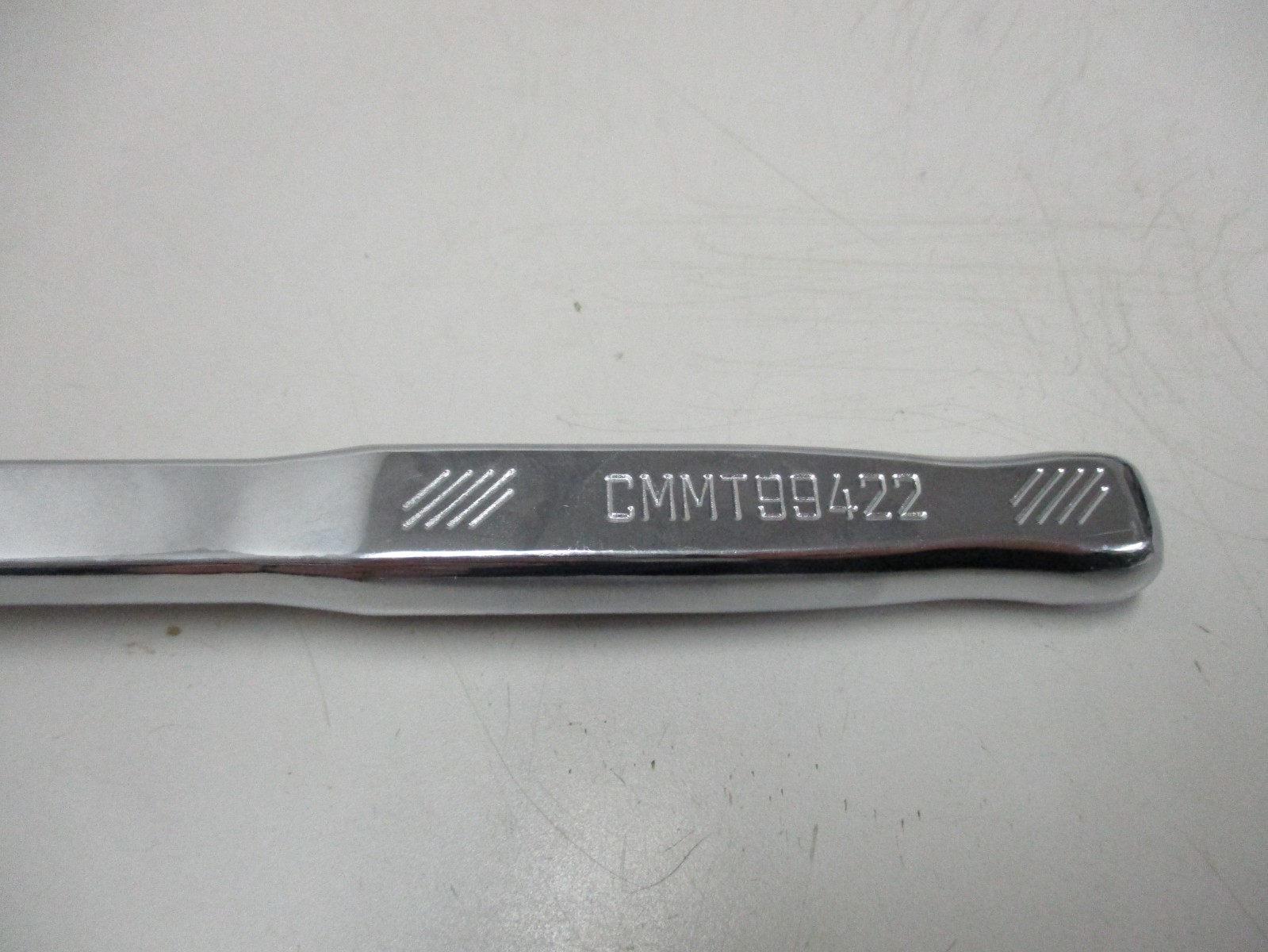 Craftsman CMMT99422 Ratchet 72-Tooth 3/8″ Drive Swivel Head 180° Rotation